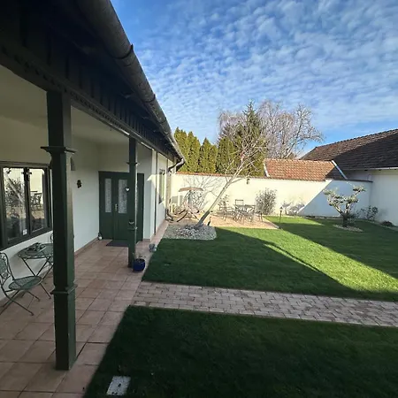 Apartament Casa Eloria *